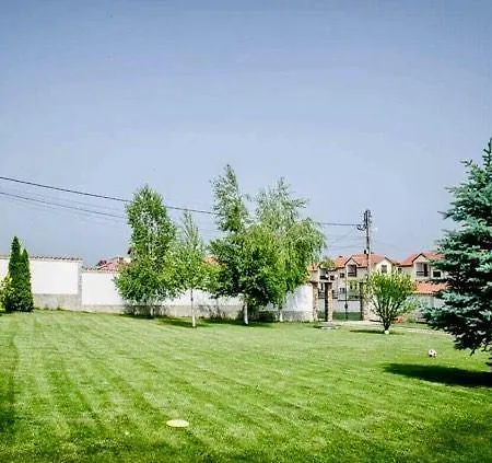 Πανσιόν House Dali *